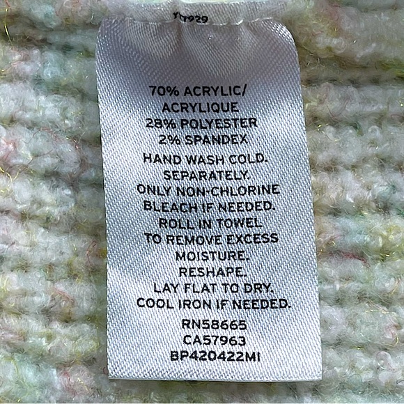 BP size Xs from Nordstrom fuzzy cream marl sweater with rainbow speckles EUC - Picture 15 of 16